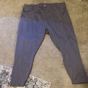 Velocity Women's Charcoal High-Rise Leggings with Side Pockets